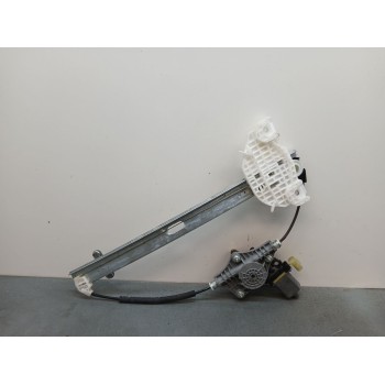 Recambio de elevalunas trasero derecho para kia rio 1.0 t-gdi hybrid referencia OEM IAM 83460h8000 / 83402H8100  2 pines