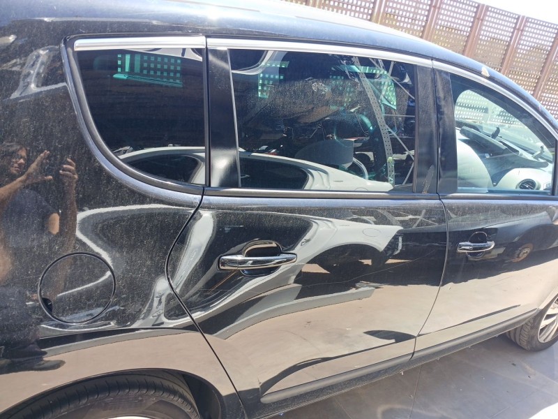 Recambio de puerta trasera derecha para peugeot 3008 i monospace (0u_) 1.6 bluehdi 120 referencia OEM IAM   