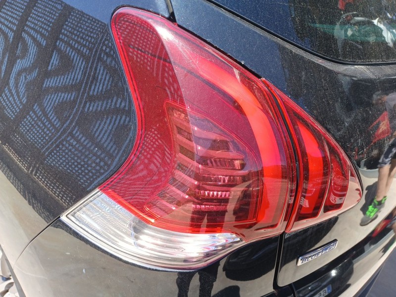 Recambio de piloto trasero izquierdo para peugeot 3008 i monospace (0u_) 1.6 bluehdi 120 referencia OEM IAM   