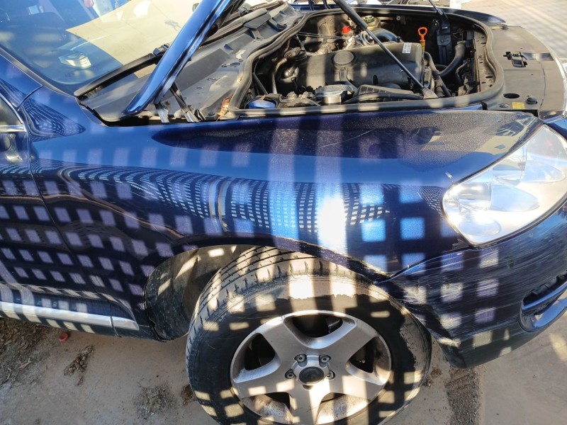 Recambio de aleta delantera derecha para volkswagen touareg (7la, 7l6, 7l7) 2.5 r5 tdi referencia OEM IAM 7L6821102K  