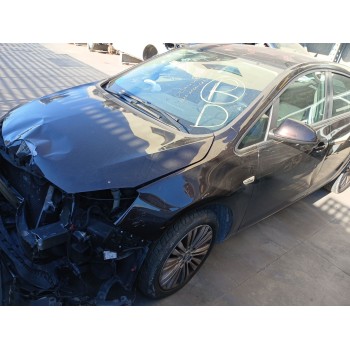 opel astra j (p10) del año 2014