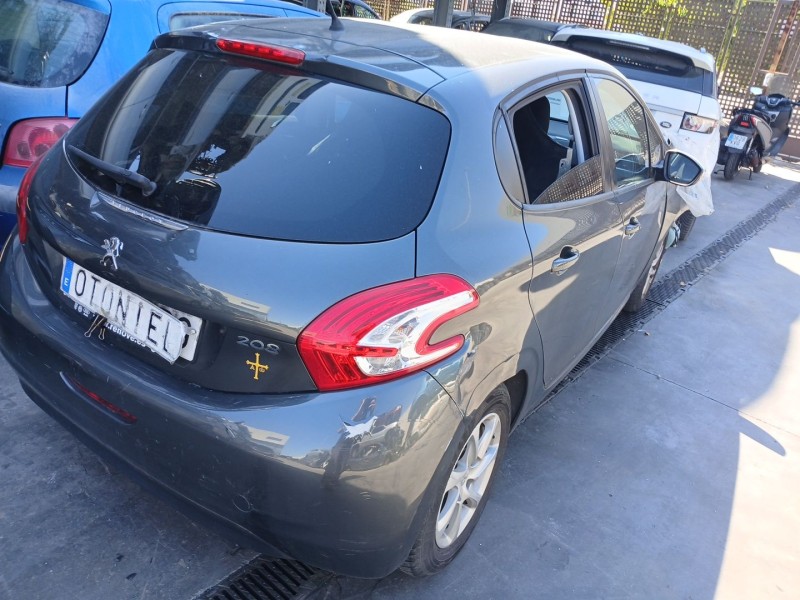 PEUGEOT 208 I (CA_, CC_)