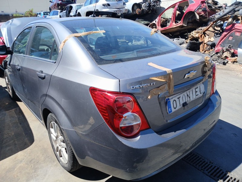 chevrolet aveo sedán (t300) del año 2013