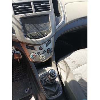 chevrolet aveo sedán (t300) del año 2013