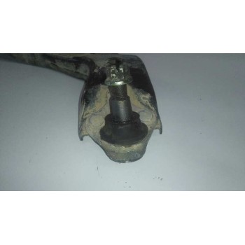 Recambio de brazo suspension inferior delantero derecho para toyota auris active referencia OEM IAM   