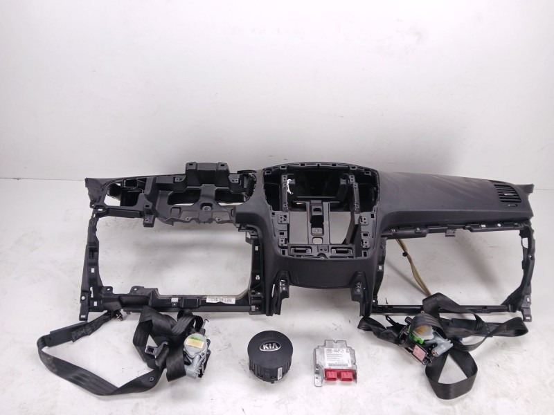 Recambio de kit airbag para kia venga (yn) 1.6 crdi 128 referencia OEM IAM   