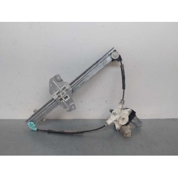 ELEVALUNAS DELANTERO DERECHO 824601W000 824021W010 5P 2 PINS