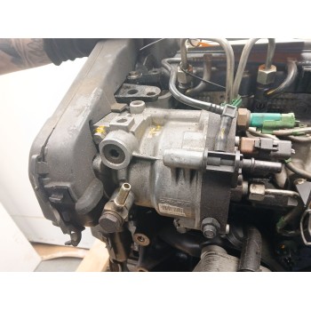 Recambio de despiece motor para renault kangoo furgón compact comfort referencia OEM IAM K9K800 B 