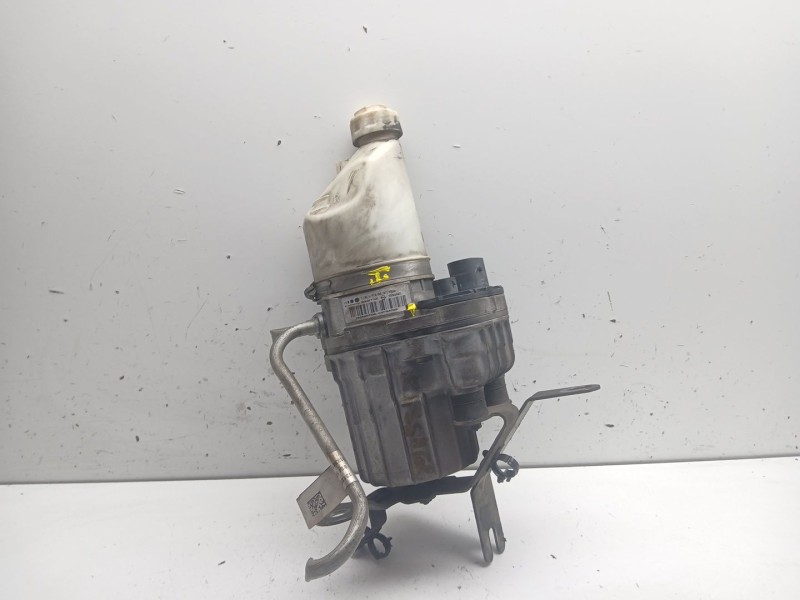 Recambio de bomba direccion para opel astra h gtc (a04) 1.7 cdti (l08) referencia OEM IAM 13192897  
