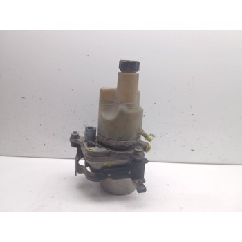 Recambio de bomba direccion para volvo c70 cabriolet d5 momentum referencia OEM IAM 5n513k514ad  