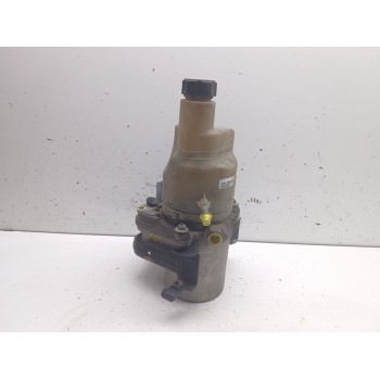 Recambio de bomba direccion para volvo c70 cabriolet d5 momentum referencia OEM IAM 5n513k514ad  