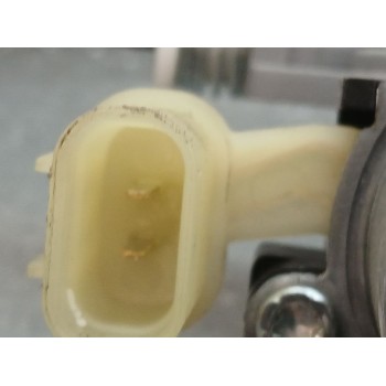 Recambio de elevalunas trasero izquierdo para kia rio 1.0 t-gdi hybrid referencia OEM IAM 83450h8000 / 83401H8100  2 pines