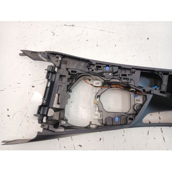 Recambio de apoyabrazos central para bmw 3 (f30, f80) 318 d referencia OEM IAM 105015894  