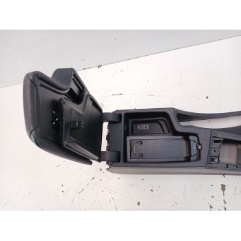 Recambio de apoyabrazos central para bmw 3 (f30, f80) 318 d referencia OEM IAM 105015894  