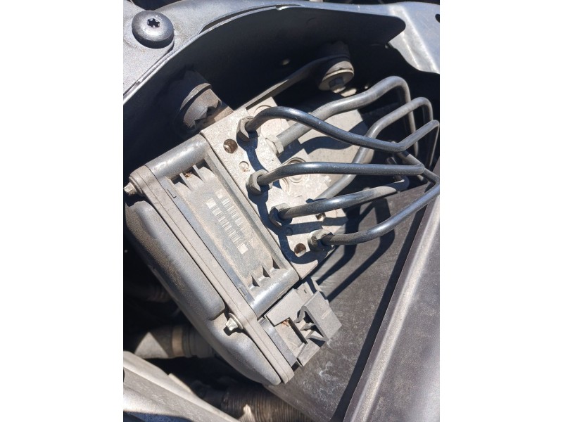 Recambio de abs para bmw 5 (e60) 525 i referencia OEM IAM   