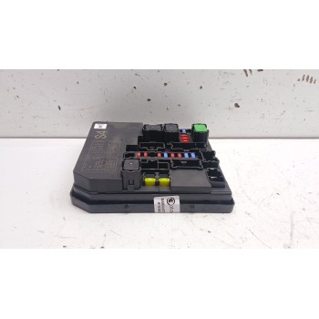 Recambio de caja reles / fusibles para nissan juke (f15) 1.6 referencia OEM IAM 24381C9900 284b71tt2d 