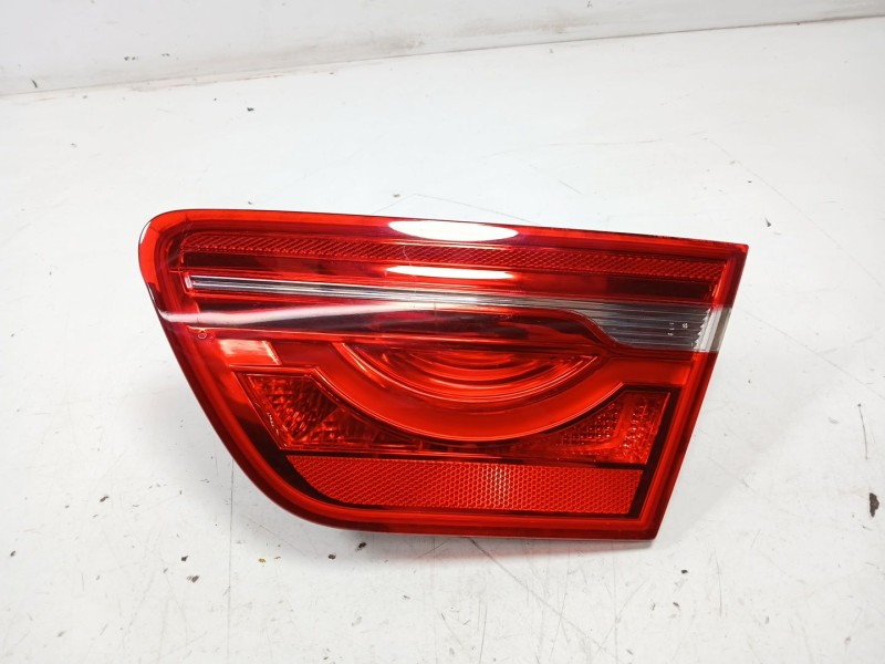 Recambio de piloto trasero derecho interior para jaguar xe (x760) 2.0 d referencia OEM IAM T4N39462 19733902 