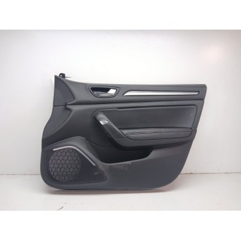 GUARNECIDO PUERTA DELANTERA DERECHA 809001309R 