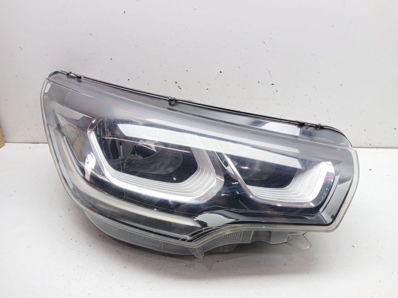 Recambio de faro derecho para citroën c4 ii (nc_) 1.2 thp 130 referencia OEM IAM   