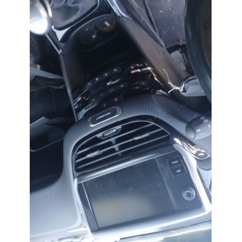 peugeot 2008 i (cu_) del año 2018