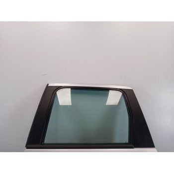 Recambio de puerta trasera izquierda para citroën c3 picasso exclusive referencia OEM IAM  1 GOLPE 