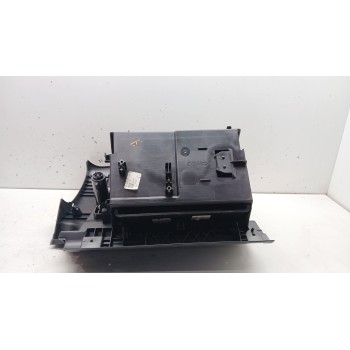 Recambio de guantera para nissan juke (f16_) 1.0 referencia OEM IAM 68520hs00a 685s1hs00a 
