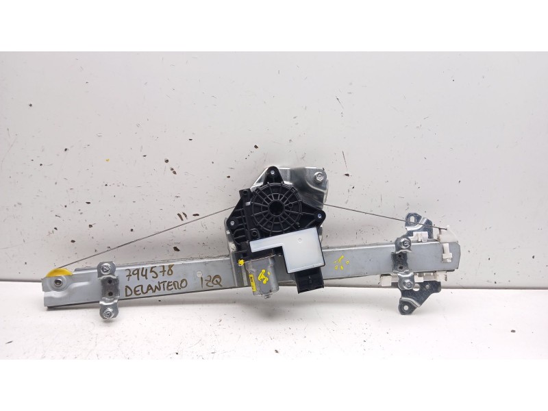 Recambio de elevalunas delantero izquierdo para nissan juke (f16_) 1.0 referencia OEM IAM 807216PA0A 807516pa1b 