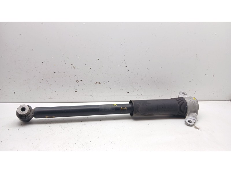 Recambio de amortiguador trasero izquierdo para jaguar xe (x760) 2.0 d referencia OEM IAM gx7318a145xx  