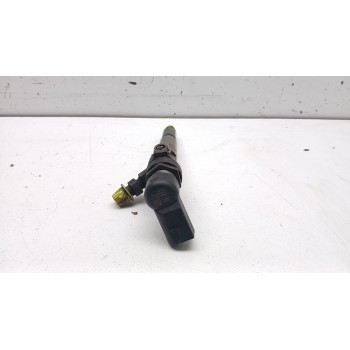 Recambio de inyector para renault scenic ii 1.5 dci diesel referencia OEM IAM 8200380253  