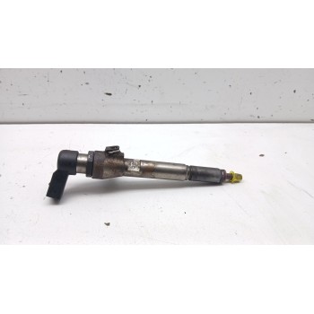 Recambio de inyector para renault scenic ii 1.5 dci diesel referencia OEM IAM 8200380253  
