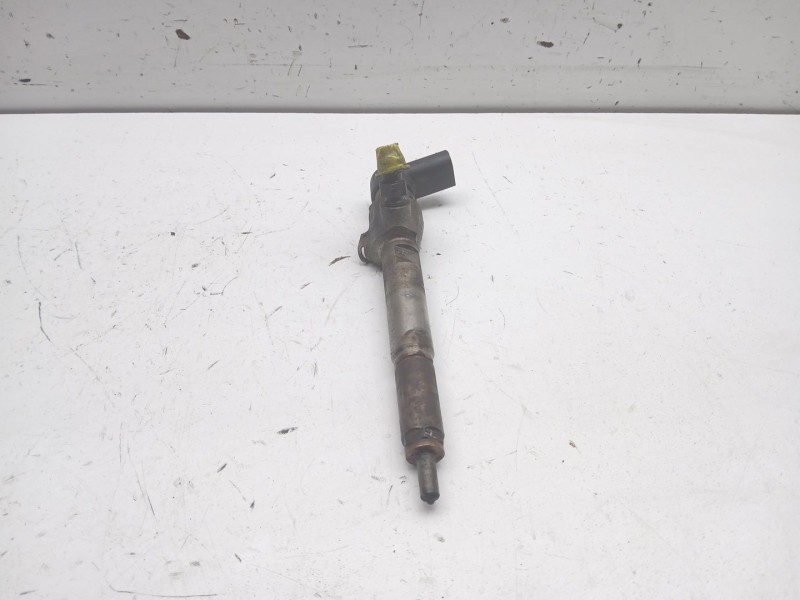 Recambio de inyector para renault scenic ii 1.5 dci diesel referencia OEM IAM 8200380253  