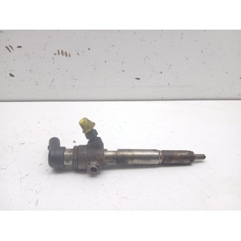 Recambio de inyector para renault scenic ii 1.5 dci diesel referencia OEM IAM 8200380253  