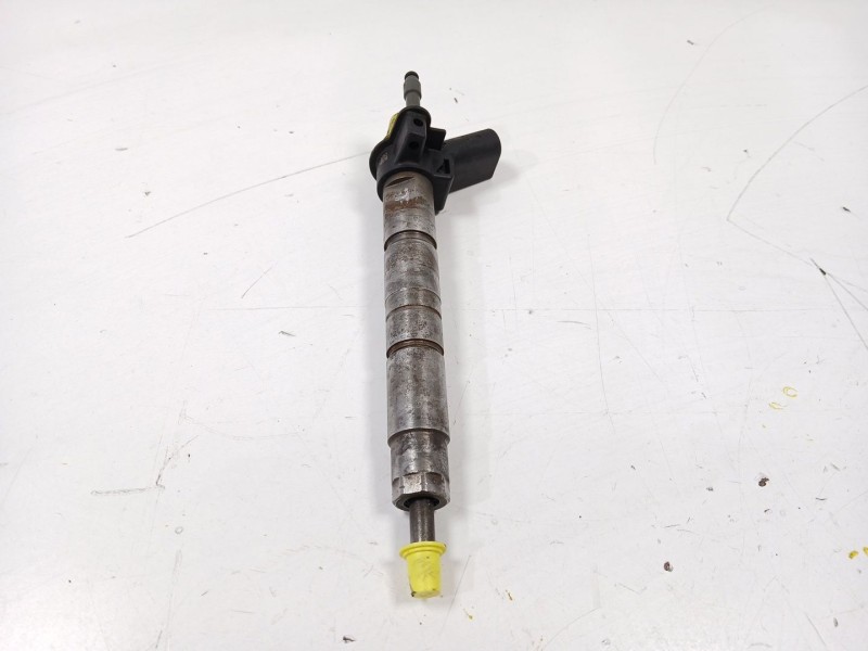 Recambio de inyector para bmw x5 (e70) xdrive 30 d referencia OEM IAM   