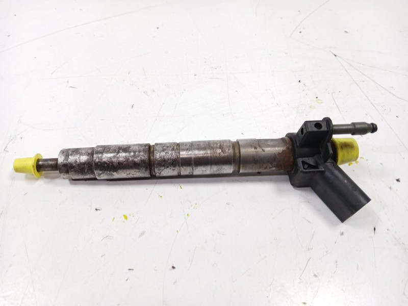 Recambio de inyector para bmw x5 (e70) xdrive 30 d referencia OEM IAM 7805428 0445116024 