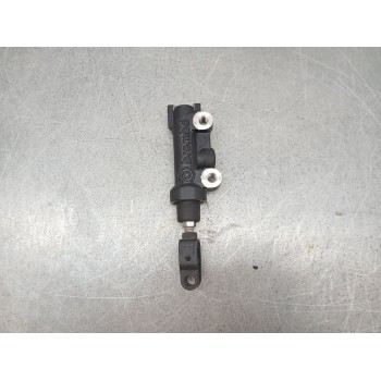 BOMBA FRENO 56P2583V00 