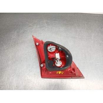 Recambio de piloto trasero derecho interior para kia venga (yn) 1.6 crdi 128 referencia OEM IAM 924061P000  