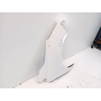 Recambio de aleta delantera derecha para citroën c4 ii (nc_) 1.2 thp 130 referencia OEM IAM   