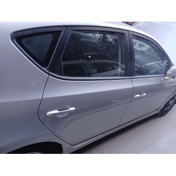 PUERTA TRASERA DERECHA 770042R010 