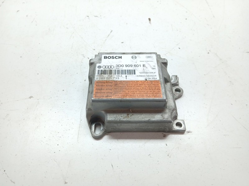 Recambio de centralita airbag para volkswagen touareg (7la) v6 referencia OEM IAM 3D0909601E  