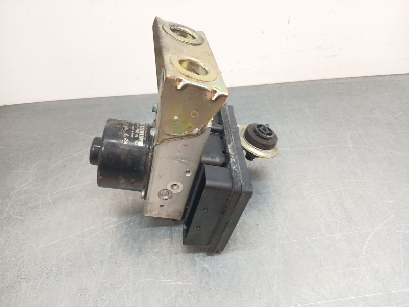 Recambio de abs para volkswagen touareg (7la, 7l6, 7l7) 2.5 r5 tdi referencia OEM IAM 7L0614111EBEF 7l0614111h 