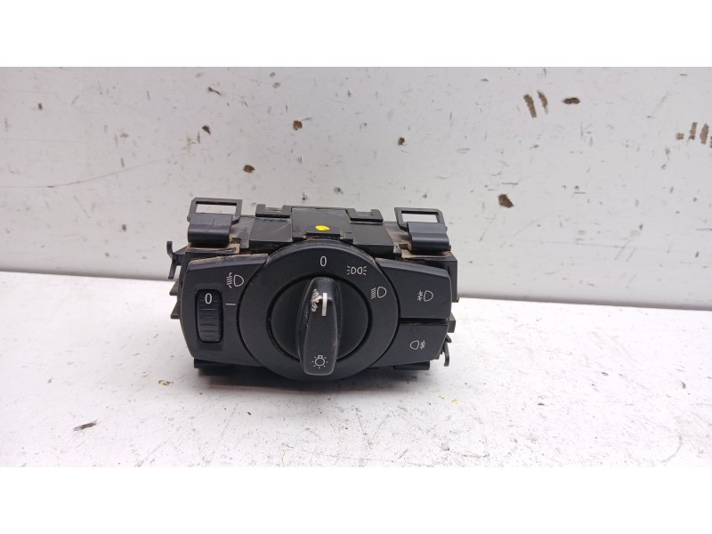 Recambio de mando luces para bmw serie 1 berlina (e81/e87) 118d referencia OEM IAM 693279402 33600102 