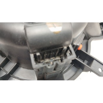 Recambio de motor calefaccion para peugeot 3008 van (mr_, mc_, mj_) puretech 130 (mrhnyh) referencia OEM IAM 647998 p7708005 