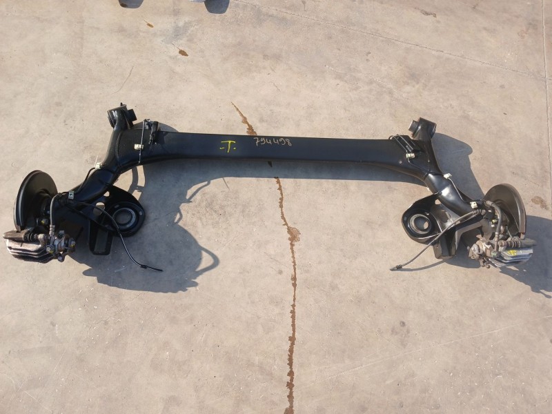 Recambio de puente trasero para seat ibiza iv st (6j8, 6p8) 1.2 tsi referencia OEM IAM 6R0500051B  