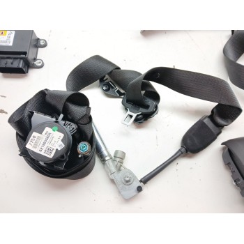 Recambio de kit airbag para chevrolet aveo sedán (t300) 1.3 d referencia OEM IAM 621965300A. 42756500 13588100