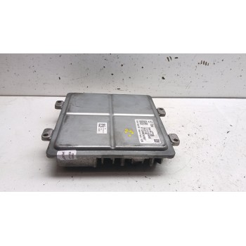 Recambio de centralita motor uce para opel astra j (p10) 1.6 cdti (68) referencia OEM IAM 55484738  