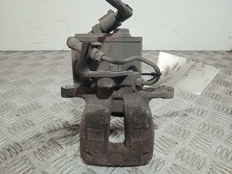 Recambio de pinza freno trasera derecha para volkswagen passat variant (3c5) highline referencia OEM IAM  ELECTRICA TRW