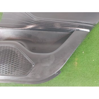 Recambio de guarnecido puerta trasera derecha para omoda 5 referencia OEM IAM   