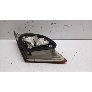 Recambio de piloto trasero derecho interior para opel astra j (p10) 1.6 cdti (68) referencia OEM IAM 13306456  