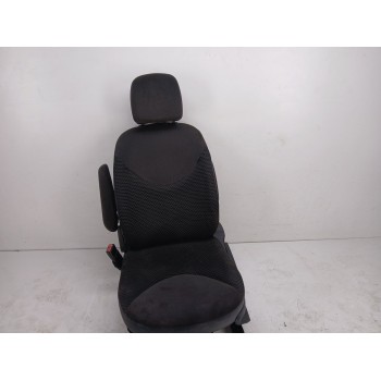 ASIENTO DELANTERO IZQUIERDO 