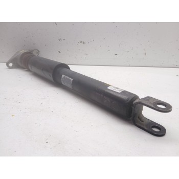 Recambio de amortiguador trasero derecho para kia cee´d drive referencia OEM IAM 55311axxxe  